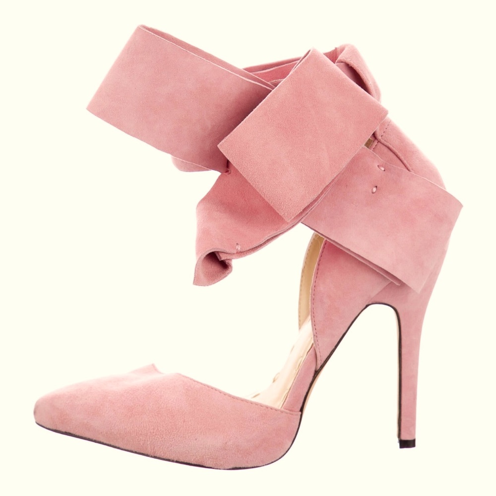 Aminah Abdul Jillil brand suede bow heels